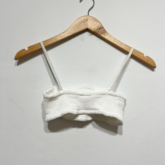 Hunza G Gigi Bikini Smocked Stretch Bikini Swim Bathing Suit Top White - Picture 3 of 3